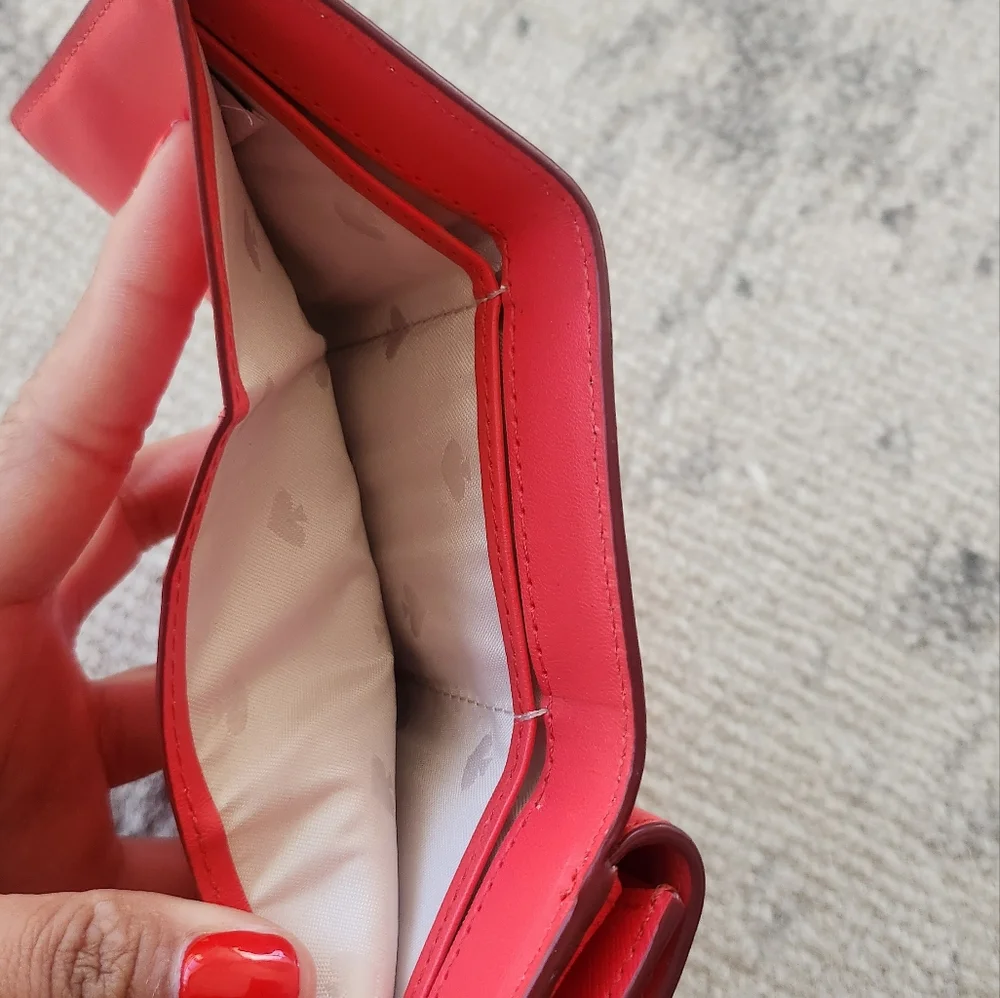 Kate Spade - Picture 4 of 4